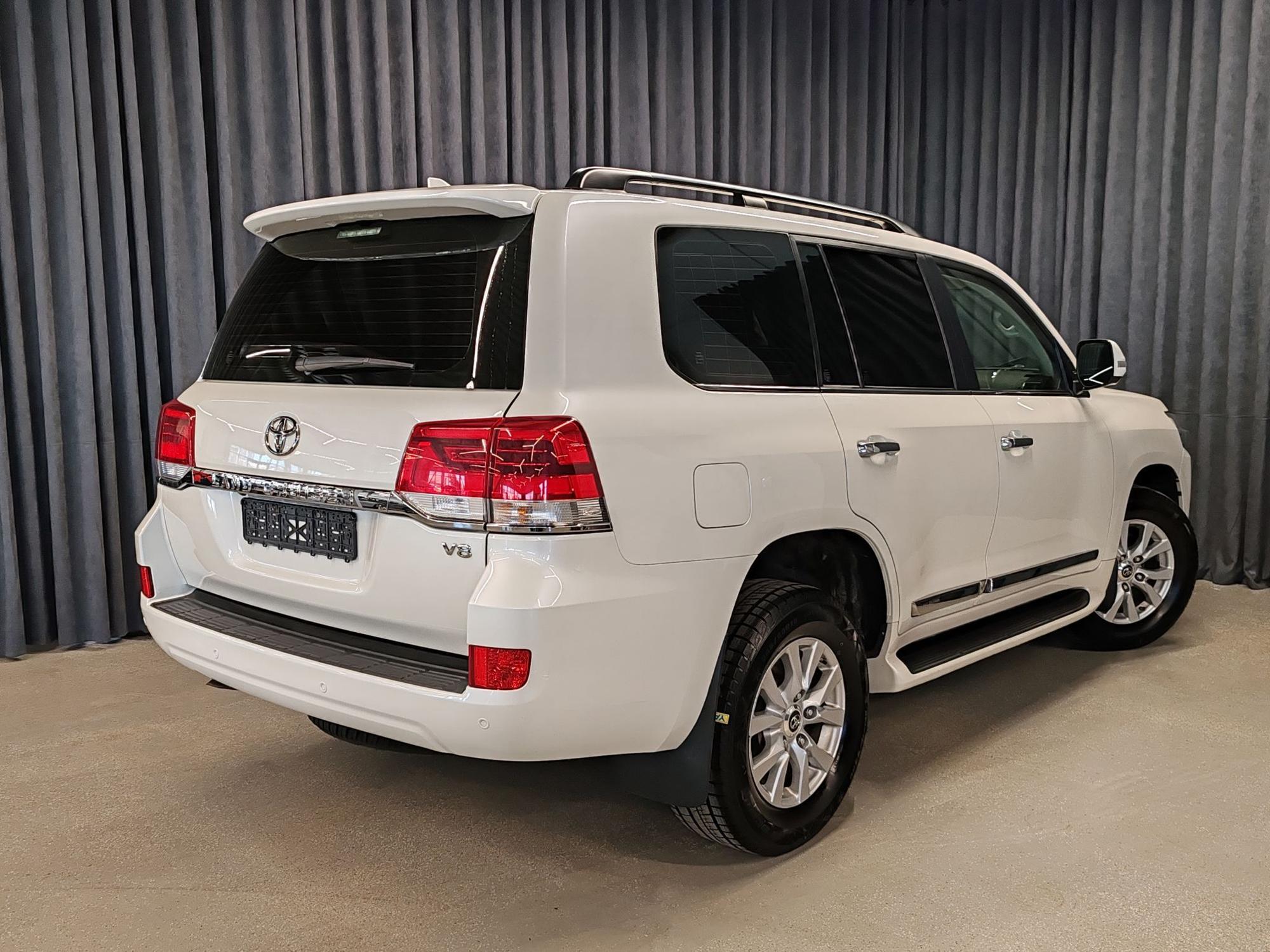 Автомобиль - изображение 1 из 5