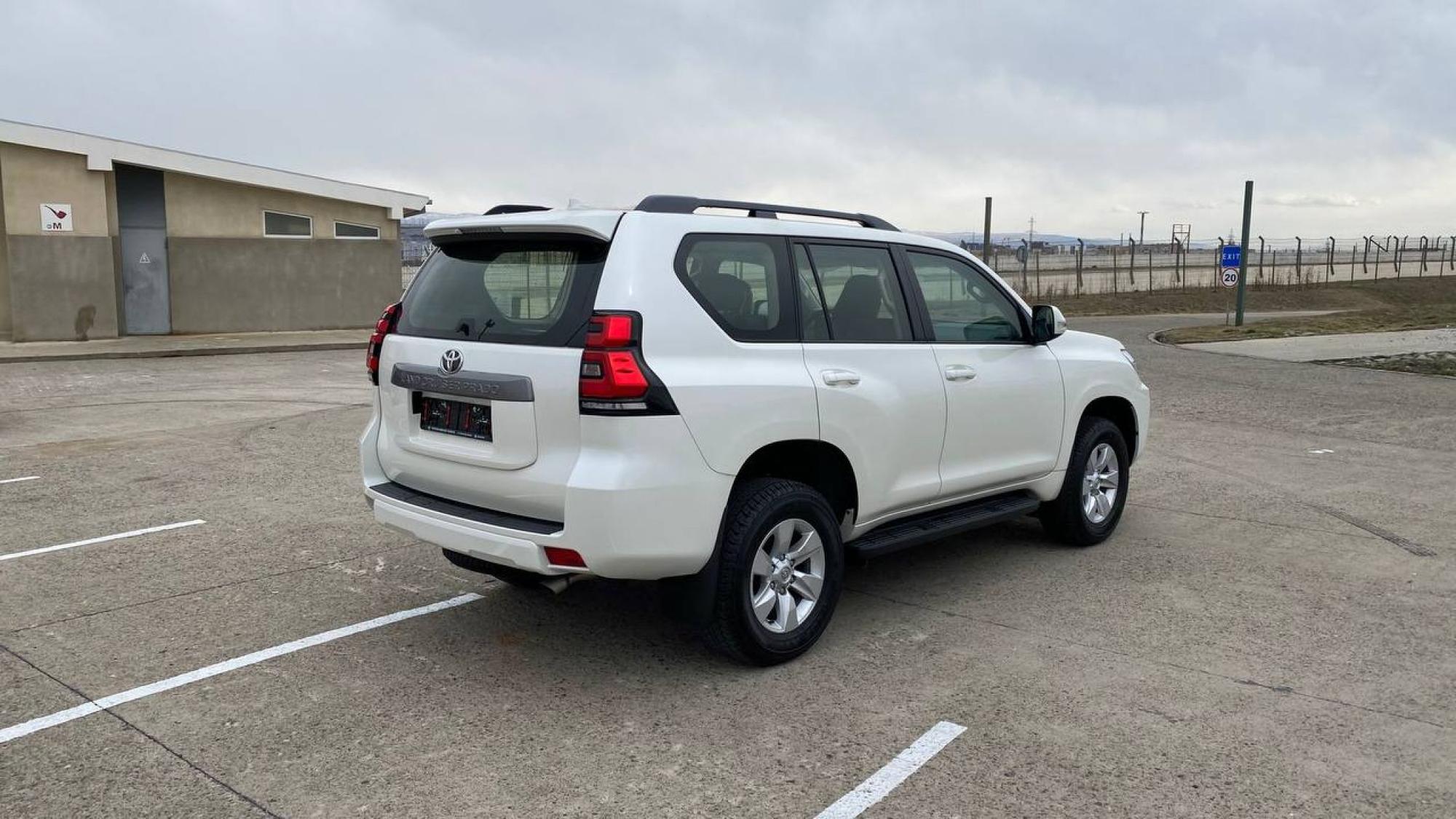 Автомобиль - изображение 1 из 5