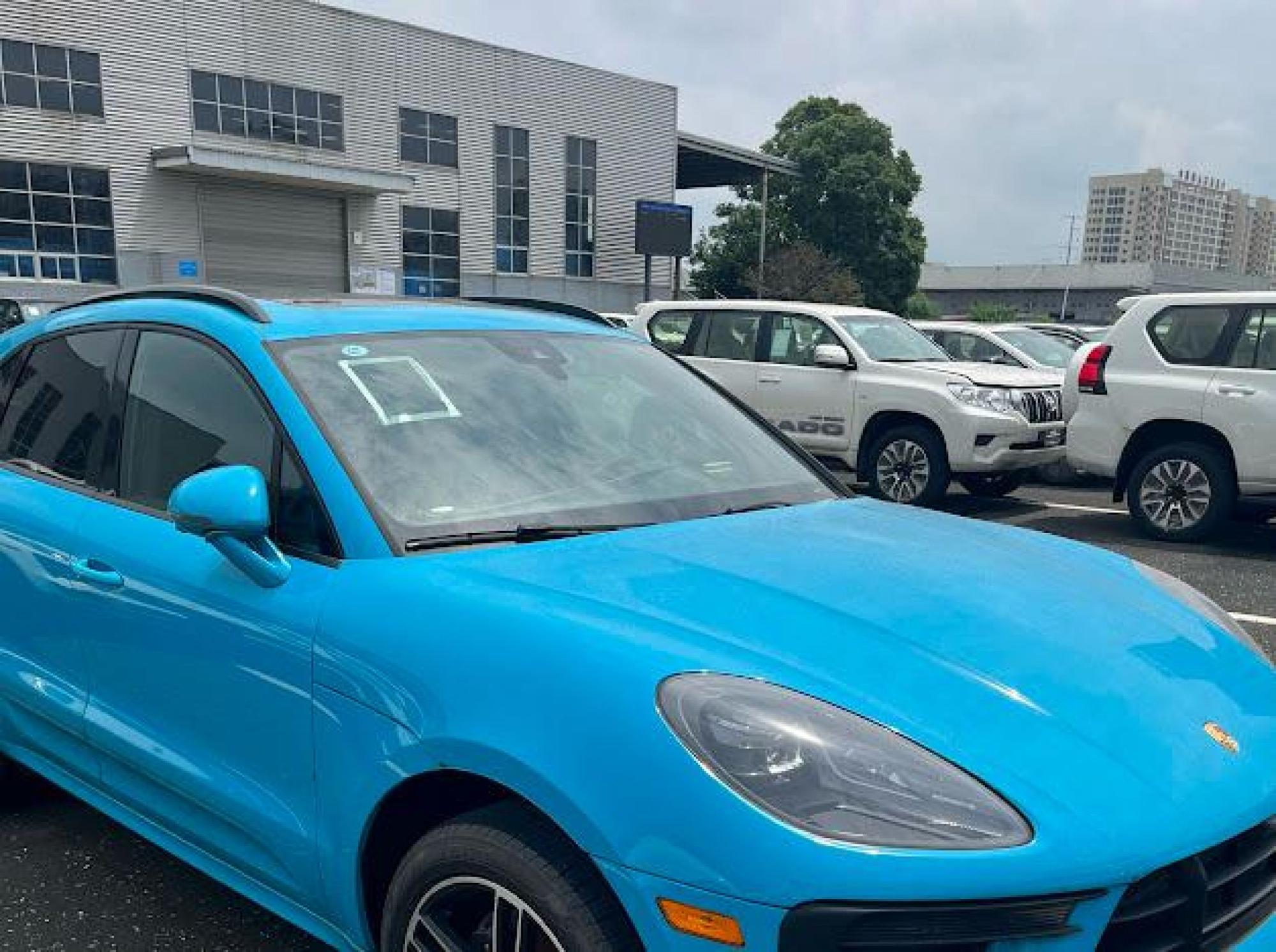 Автомобиль - изображение 1 из 5