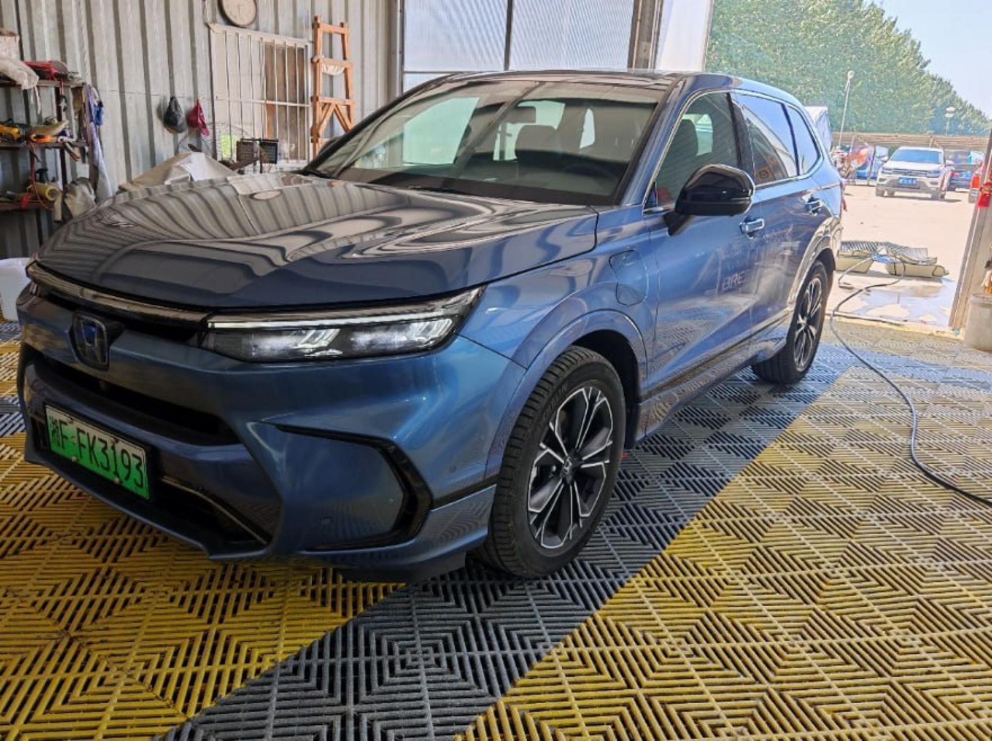 Автомобиль - изображение 1 из 5