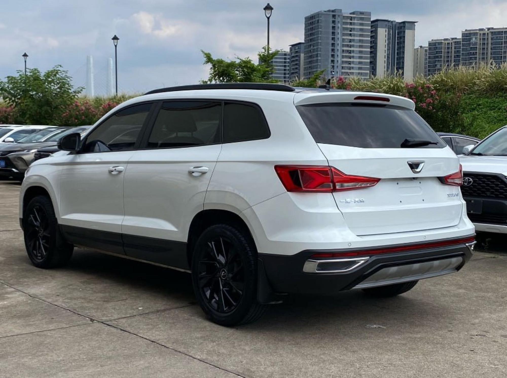 Автомобиль - изображение 1 из 5