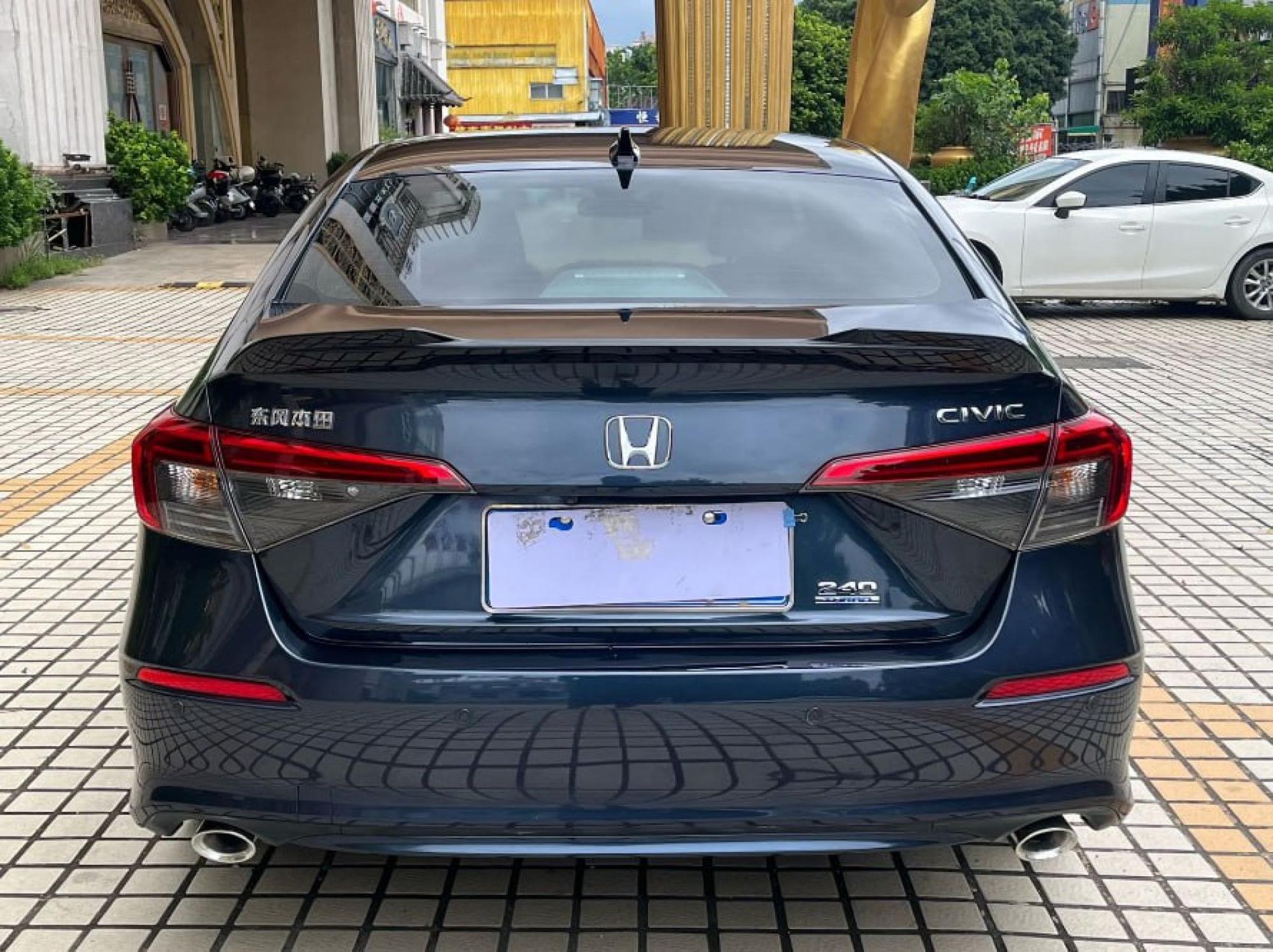 Автомобиль - изображение 1 из 5