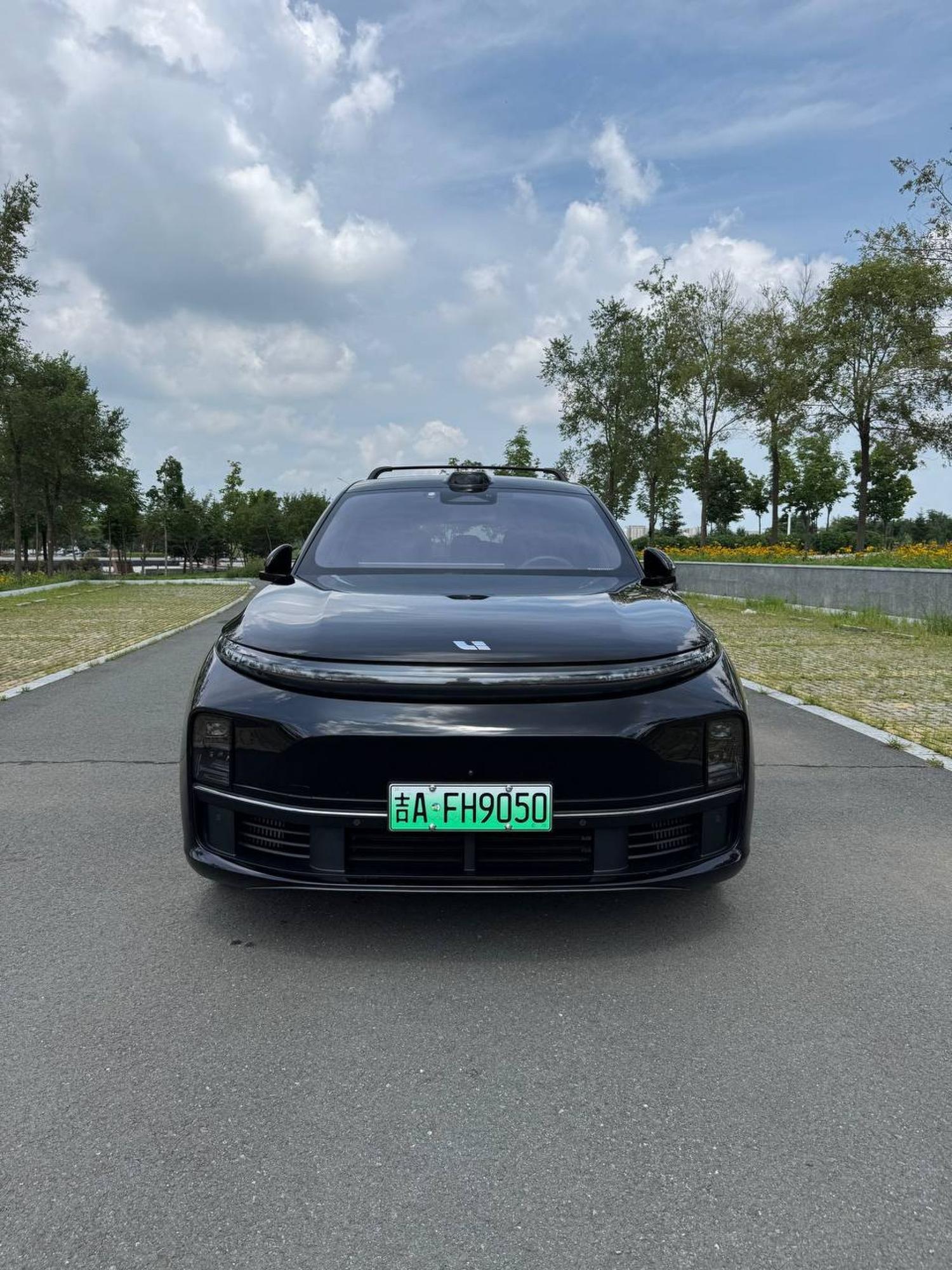 Автомобиль - изображение 1 из 5