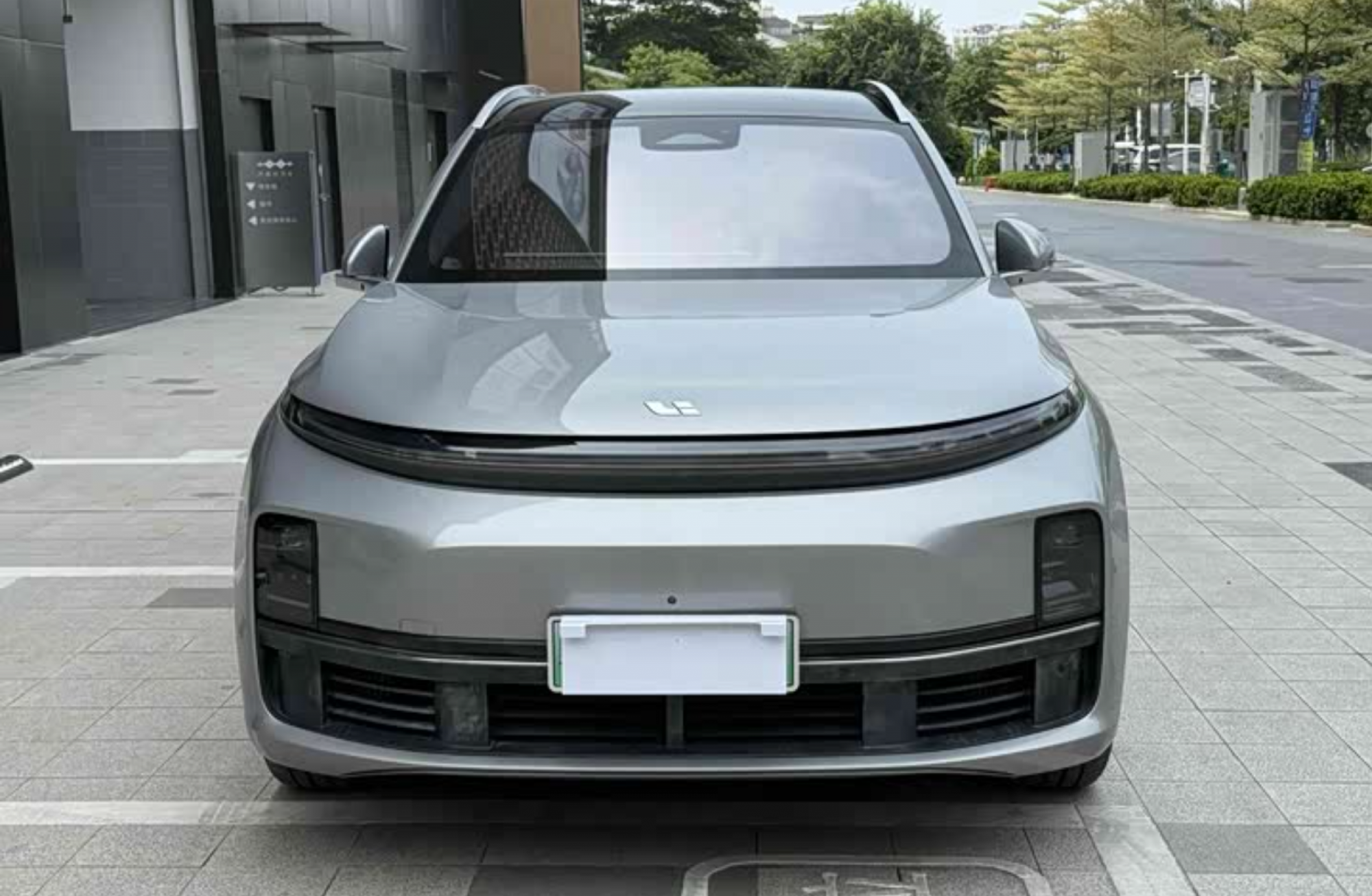 Автомобиль - изображение 1 из 5