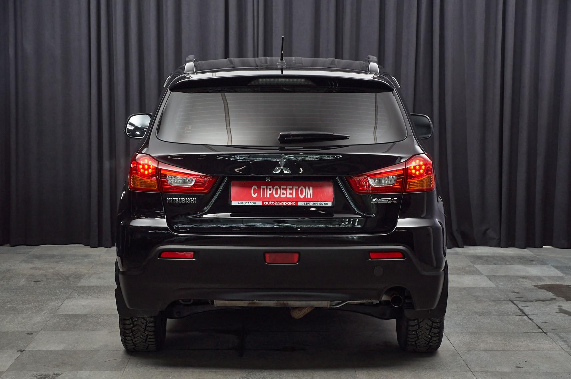 Mitsubishi ASX - 5